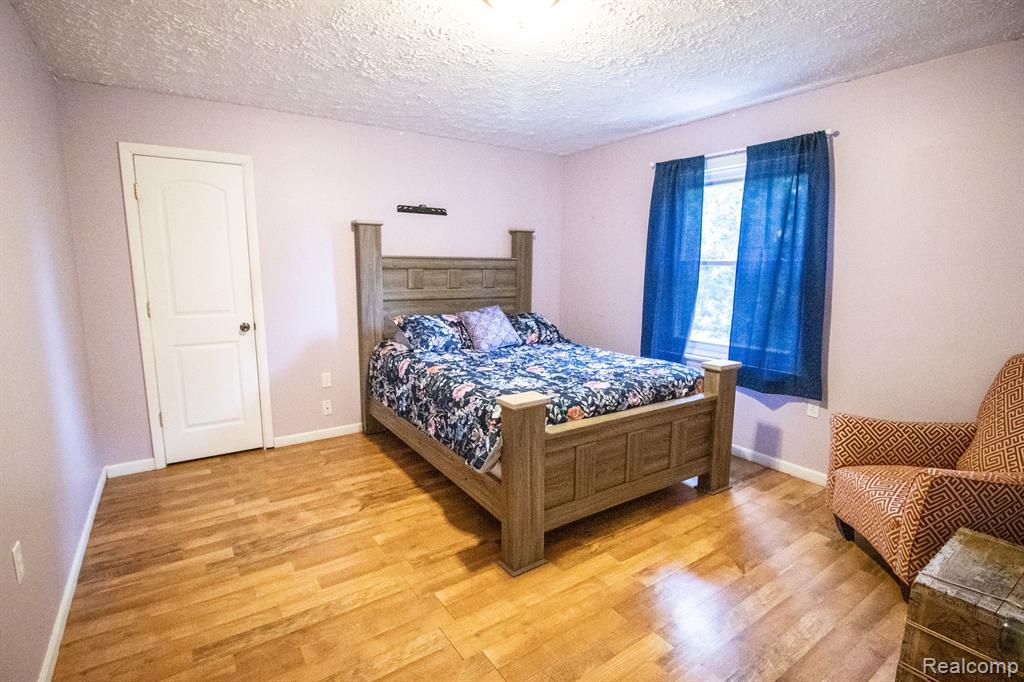 4585 Burt Road, Birch Run, MI 48415 — Photo 46