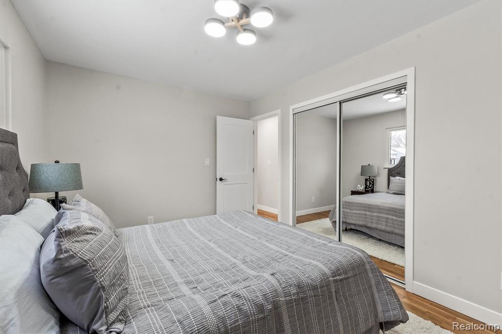5067 Paro Drive, Flint, MI 48506 — Photo 21