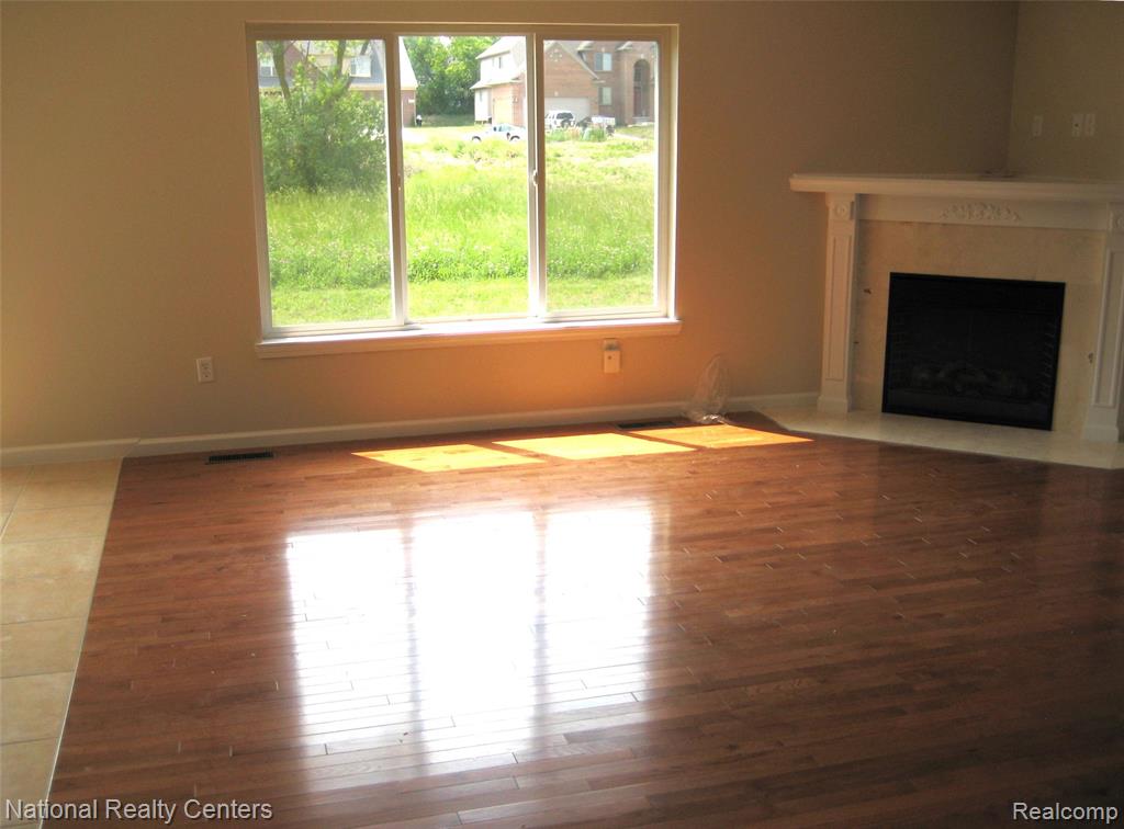 6961 Venus Dr., Troy, MI 48085 — Photo 3