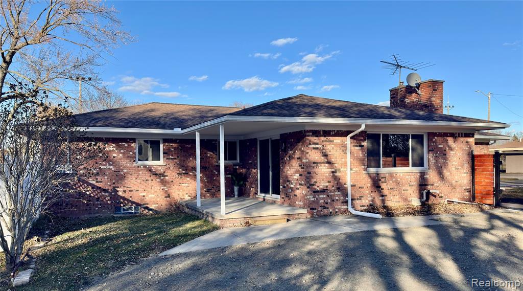16970 Park Lane, Fraser, MI 48026 — Photo 43