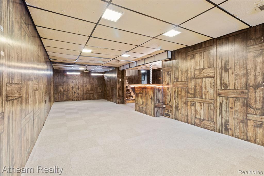 815 SOUTHWOOD Drive, Fenton, MI 48430 — Photo 20