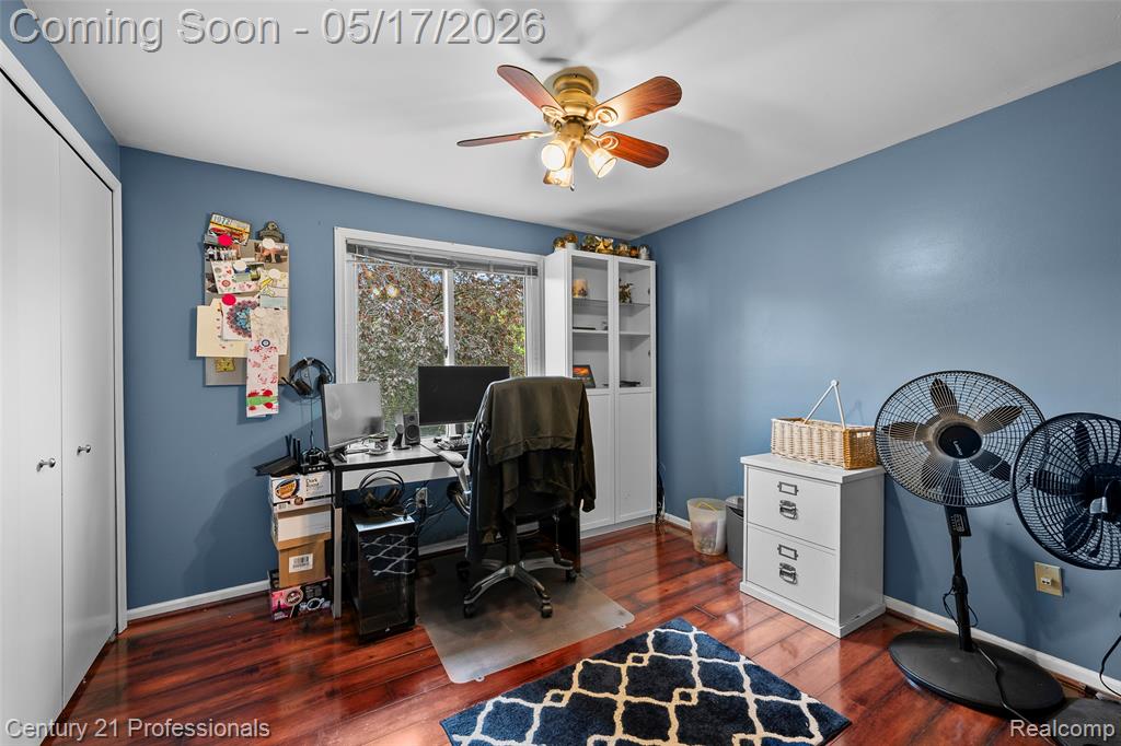 25979 Petros Boulevard, Novi, MI — Photo 19