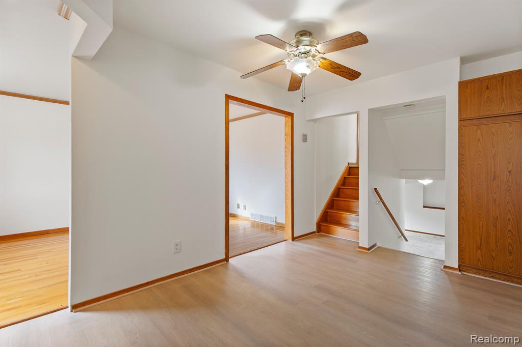 8573 SAN MARCO Boulevard, Sterling Heights, MI 48313 — Photo 5