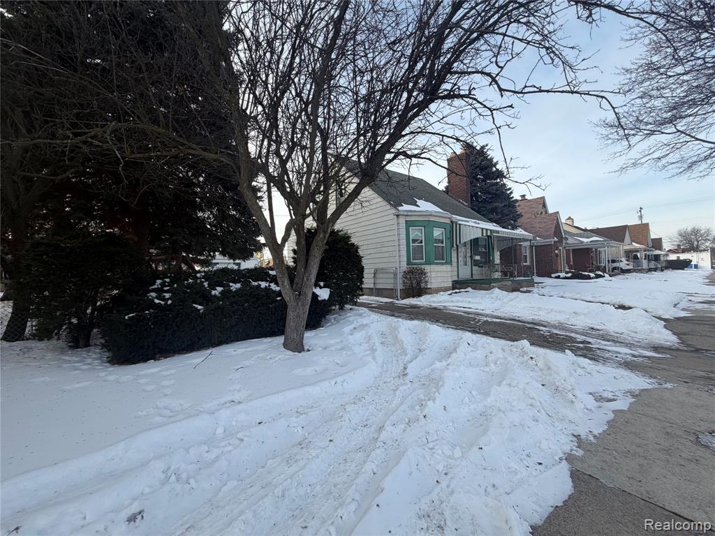 7041 Yinger Avenue, Dearborn, MI 48126 — Photo 4