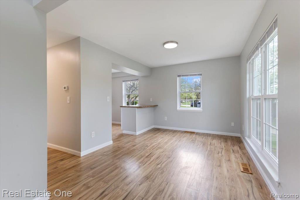 20098 BRYN MAWR, Northville, MI 48167 — Photo 11