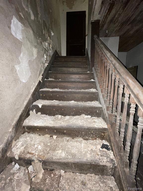 6916 CHARLEVOIX Street, Detroit, MI 48207 — Photo 22
