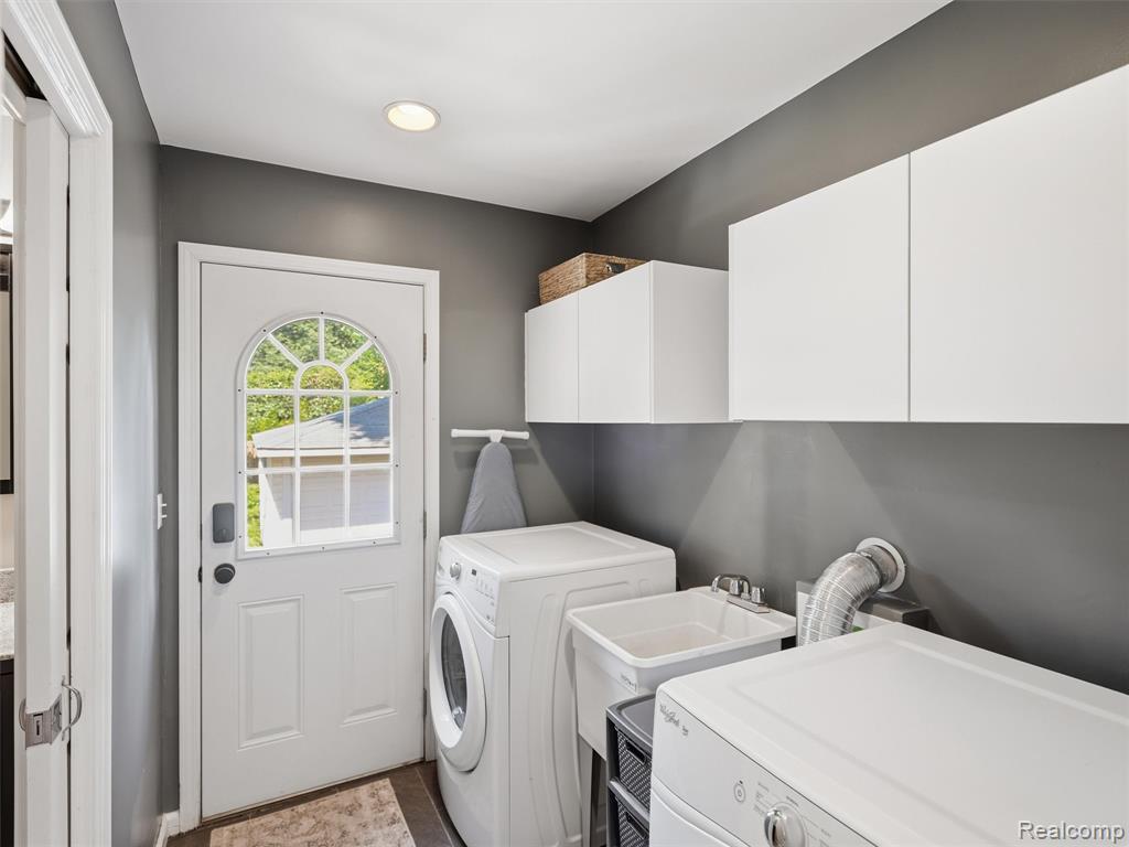 626 Kayser Avenue, Royal Oak, MI 48067 — Photo 17