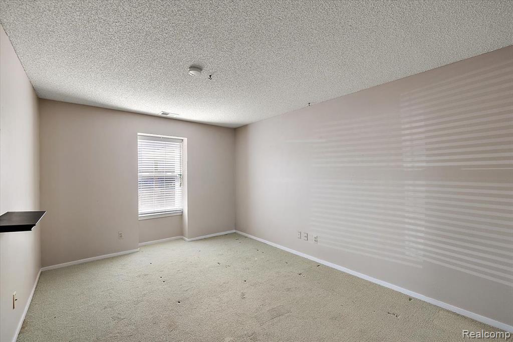 5080 Harbor Oak, Waterford, MI 48329 — Photo 21