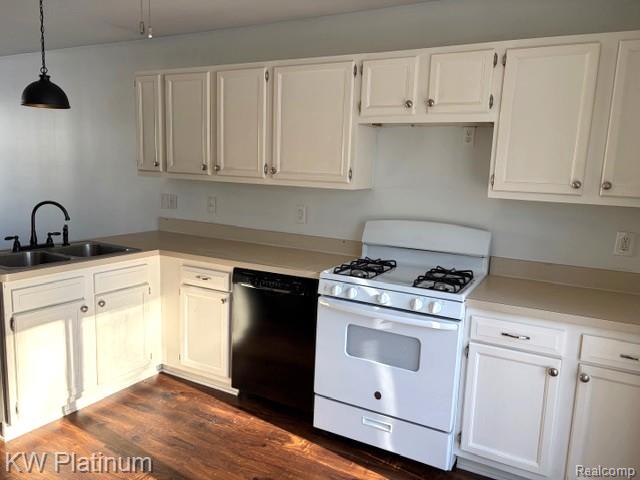 3827 Pine Road, Burtchville, MI 48059 — Photo 4
