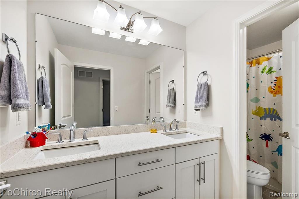 43722 Bolingbrooke Lane, Novi, MI 48377 — Photo 30