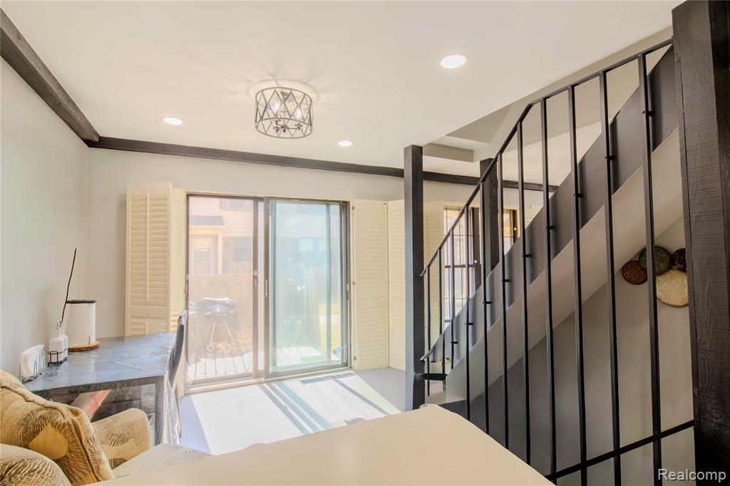 8684 Edgewater Lane, 14, Warren, MI 48093 — Photo 6