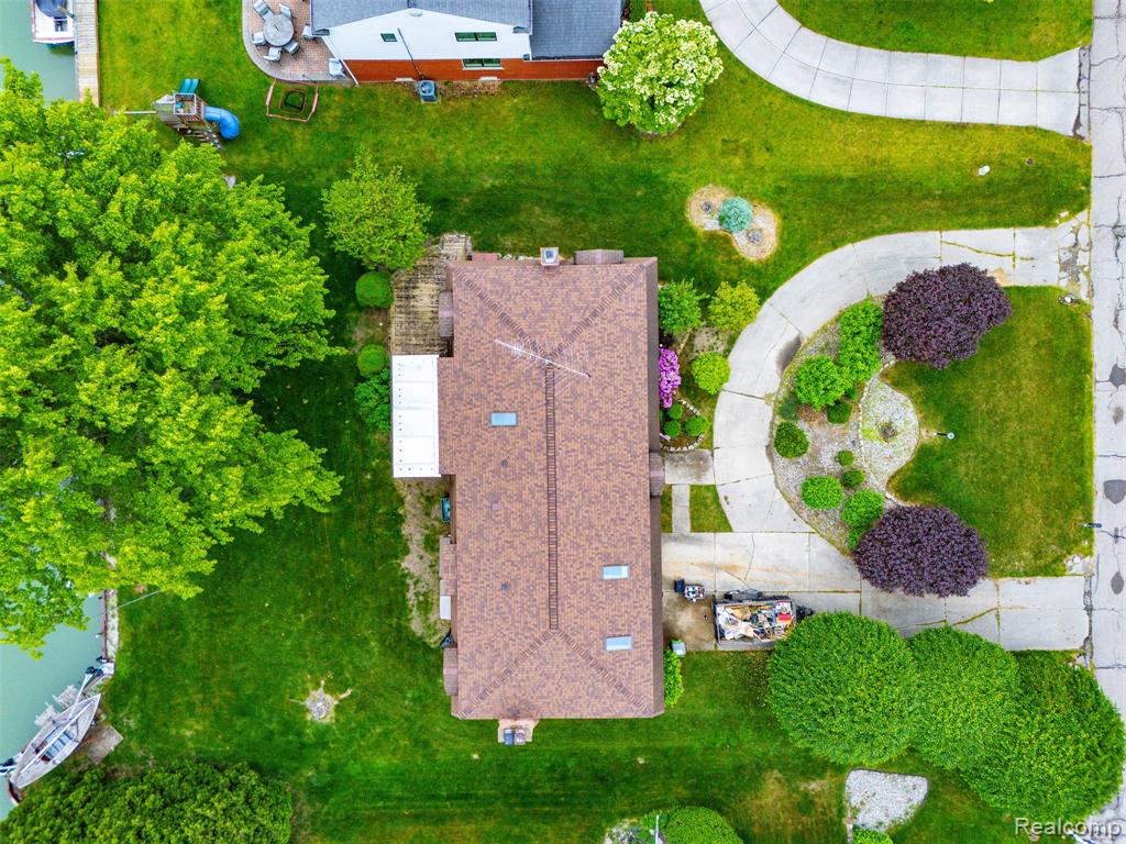 49748 Regatta Street, Chesterfield, MI 48047 — Photo 4