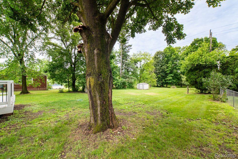 335 N CHURCH Street, Ortonville, MI 48462 — Photo 36