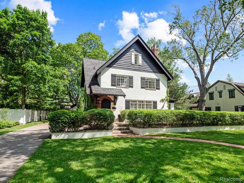 822 SUFFIELD Avenue, Birmingham, MI 48009 — Photo 40