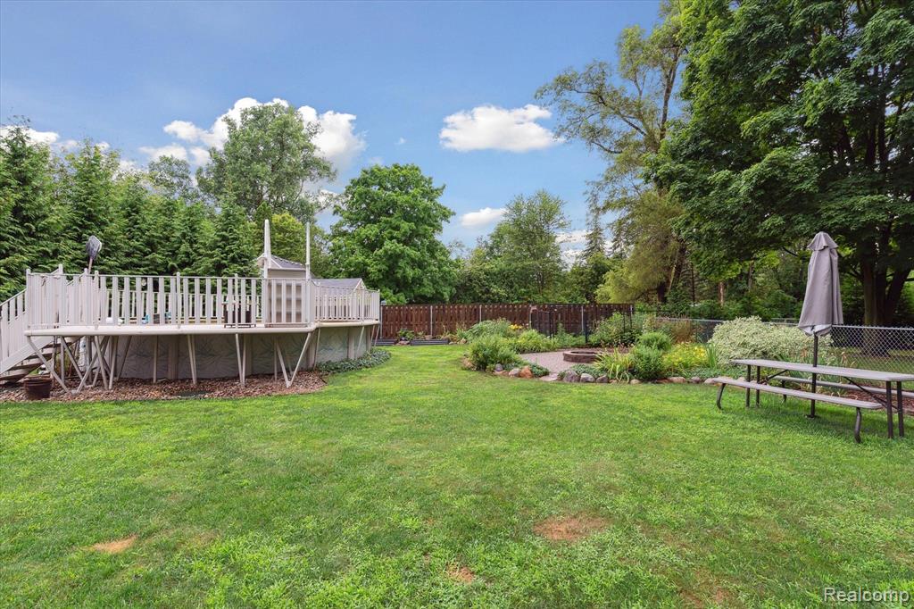 9849 WOODLAND Court, Ypsilanti, MI 48197 — Photo 47