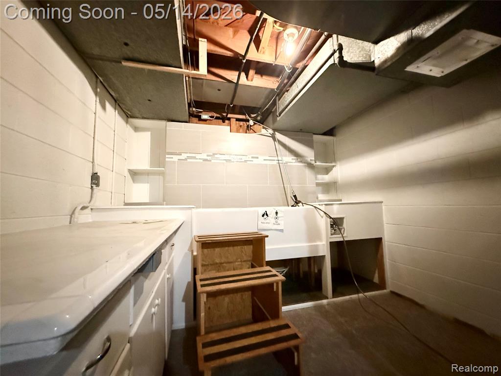 14129 Arnold, Redford, MI 48239 — Photo 31
