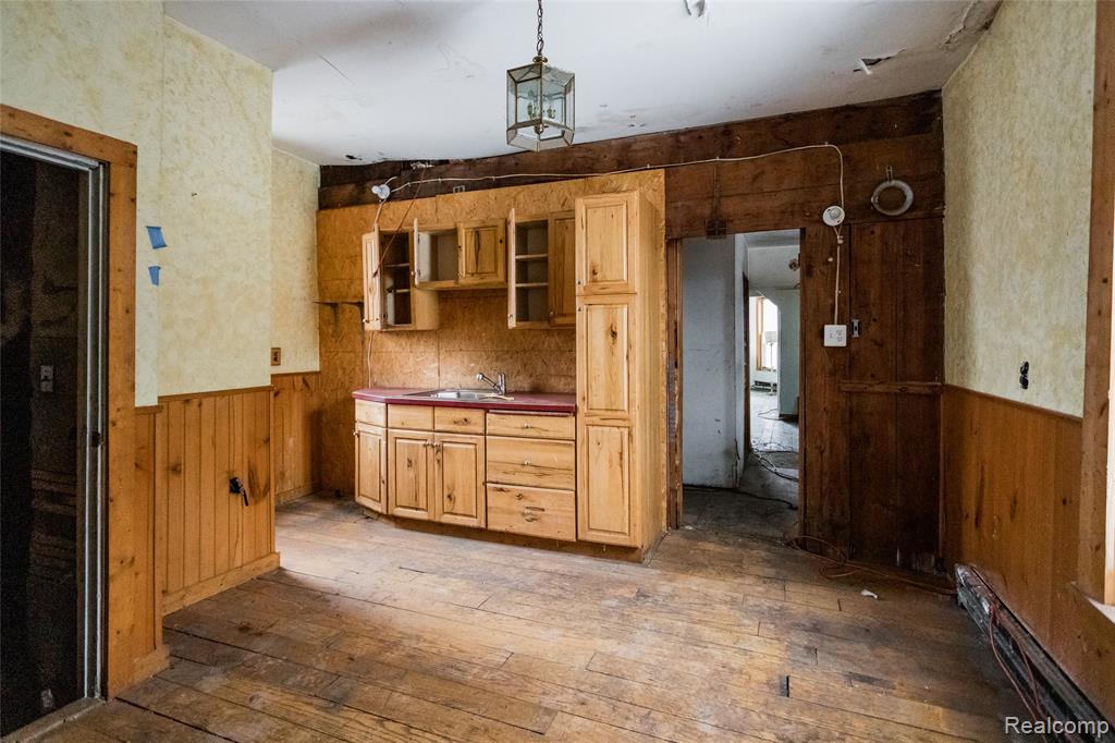 5875 4th Street, Detroit, MI 48202 — Photo 13