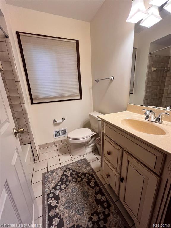 17610 Farmcrest Lane, Northville, MI 48168 — Photo 27