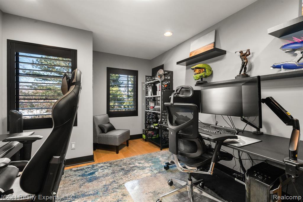714 E PARENT Avenue, Royal Oak, MI 48067 — Photo 29