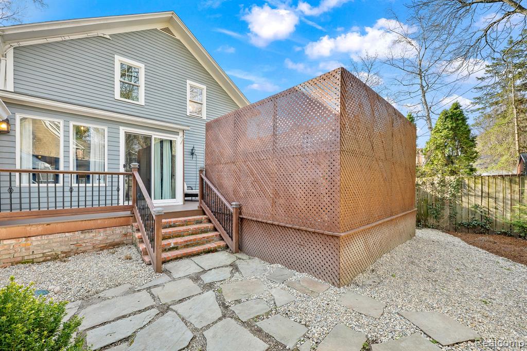 397 KERCHEVAL Avenue, Grosse Pointe Farms, MI 48236 — Photo 53