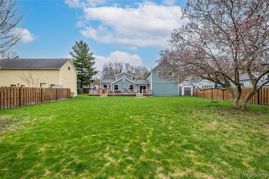 208 W Rockwell Street, Fenton, MI 48430 — Photo 40
