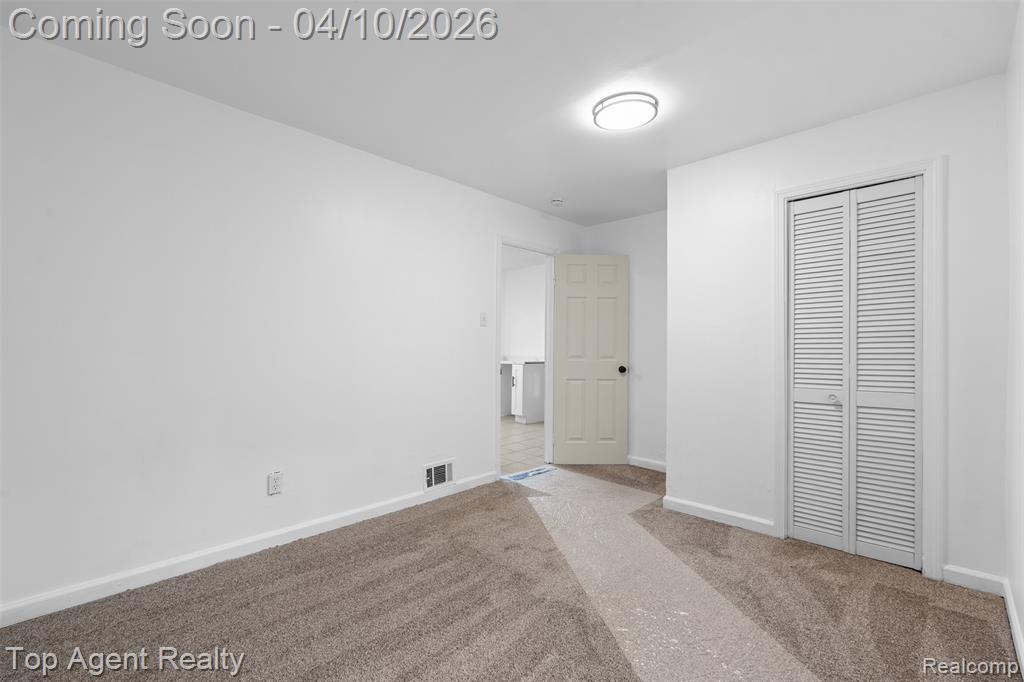 23615 Columbus Avenue, Warren, MI 48089 — Photo 25