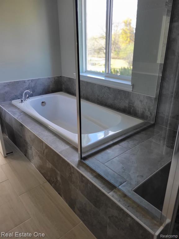 25 FLORENCE Drive, Troy, MI 48098 — Photo 19