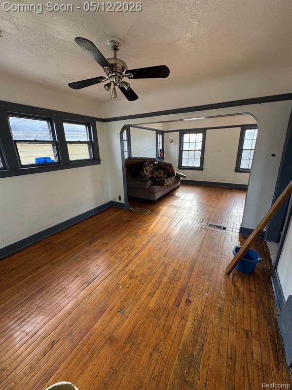 8088 WISCONSIN Street, Detroit, MI 48204 — Photo 14