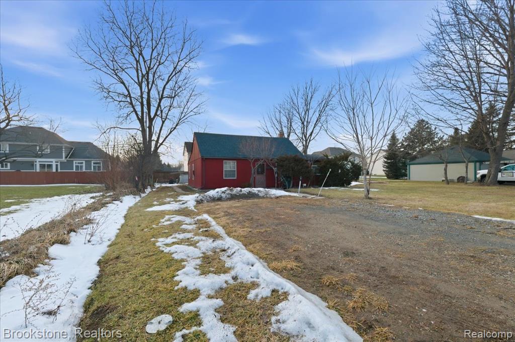 41491 Dequindre Road, Troy, MI 48085 — Photo 2