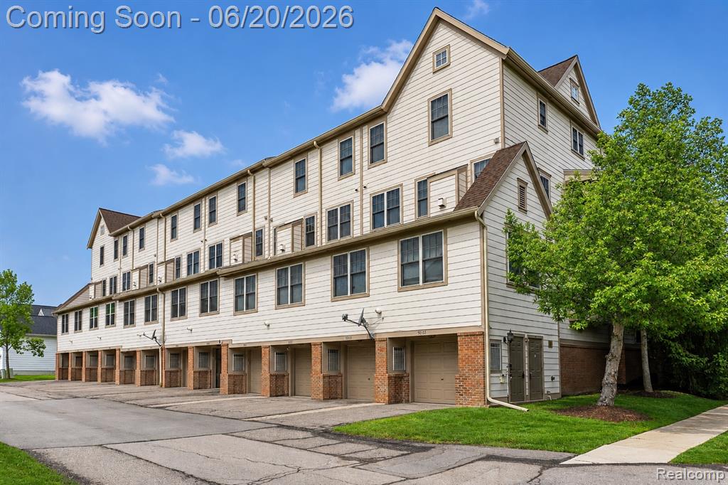 50119 Harding Street, Canton, MI 48188 — Photo 26