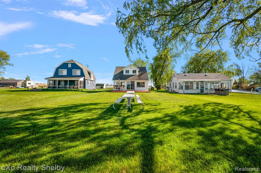 8395 N Channel - Harsens Island, Clay, MI 48001 — Photo 47