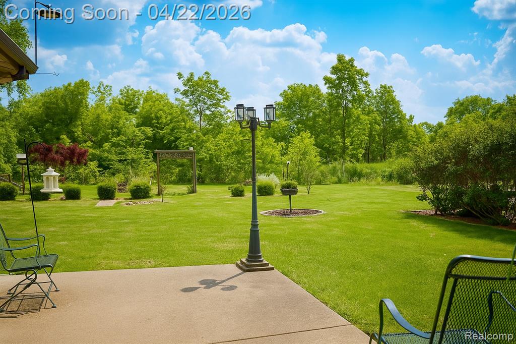 3161 Eastgate Street, Burton, MI 48519 — Photo 5