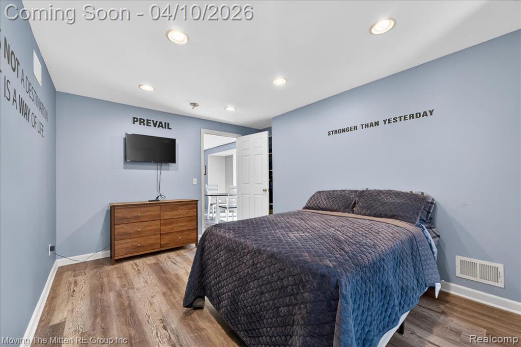 6977 Kennesaw Road, Canton, MI 48187 — Photo 55