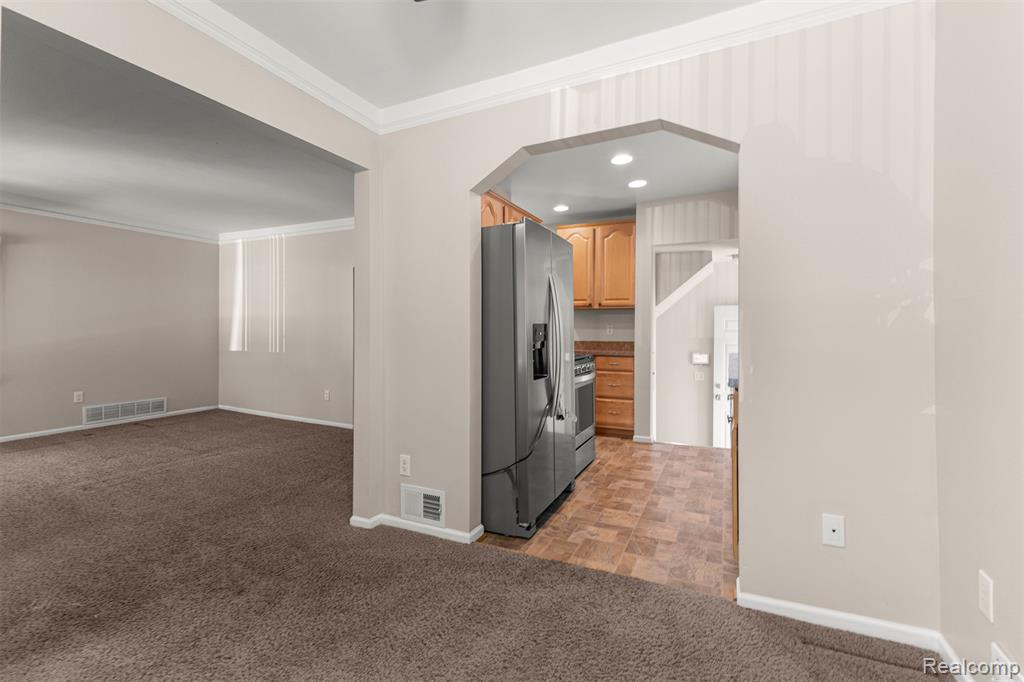 7800 Brace Street, Detroit, MI 48228 — Photo 9