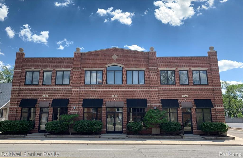 610 E Eleven Mile Road, Royal Oak, MI 48067 — front exterior