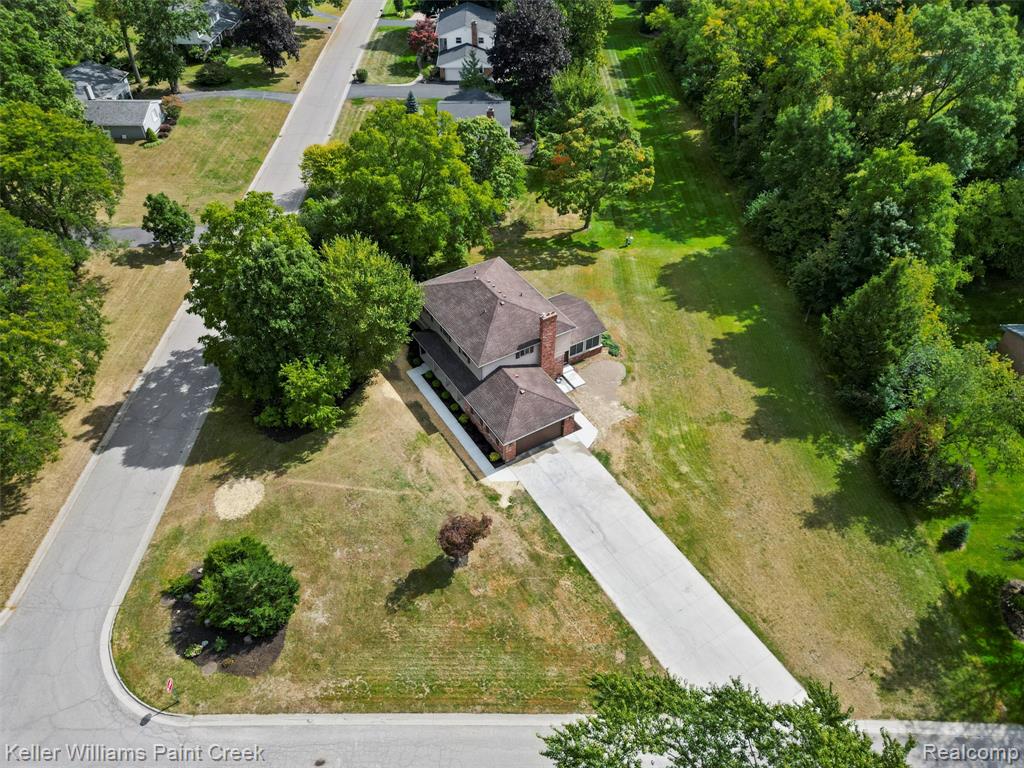 5925 Oakland Valley Drive, Rochester, MI 48306 — Photo 42