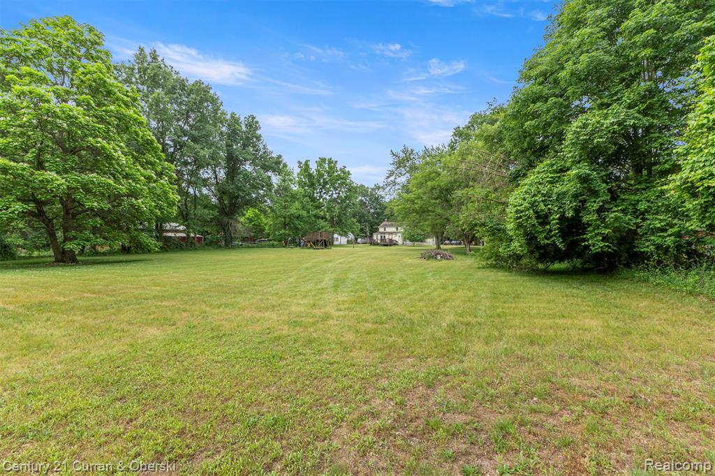 18491 Savage Road, Belleville, MI 48111 — Photo 44