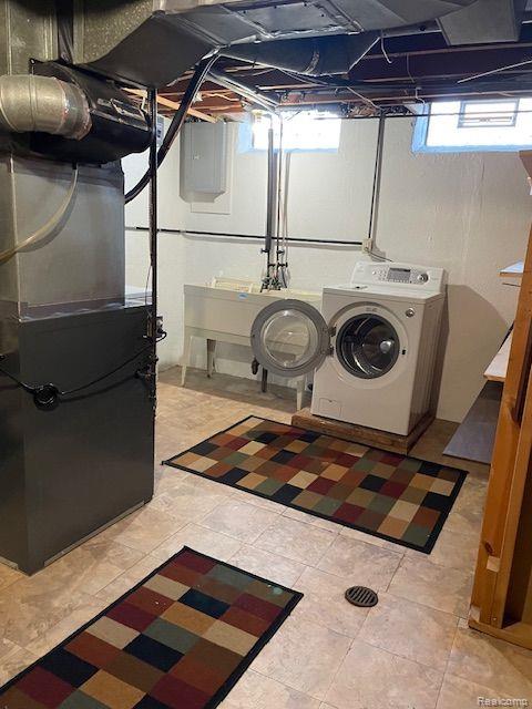 7050 BERWYN Street, Dearborn Heights, MI 48127 — Photo 17