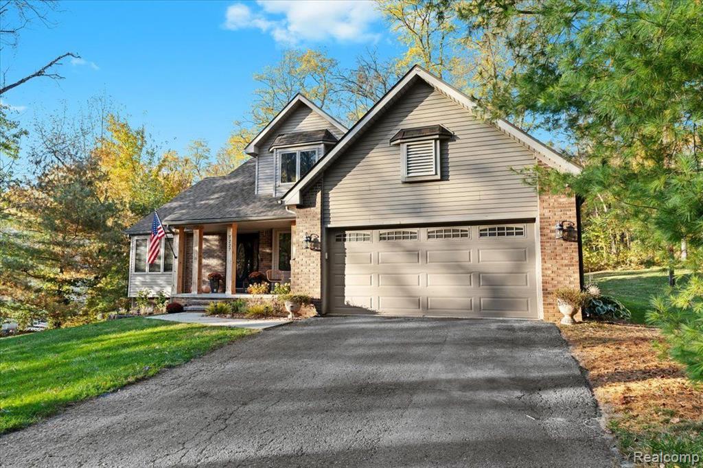 7227 COWELL Road, Brighton, MI 48116 — Photo 3