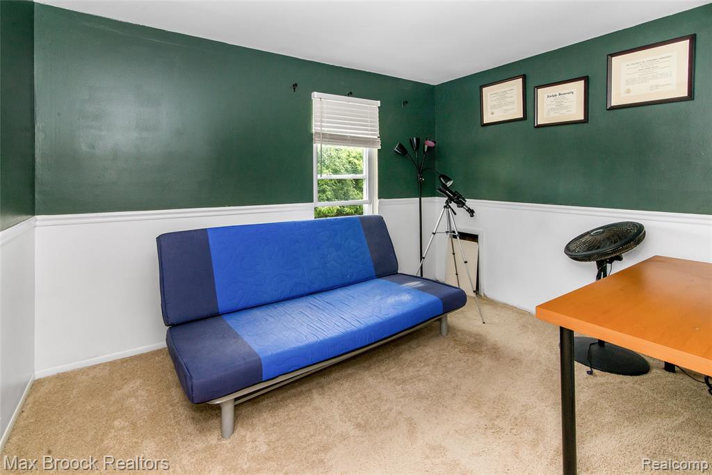 5484 Kingsfield Drive, West Bloomfield, MI — Photo 29