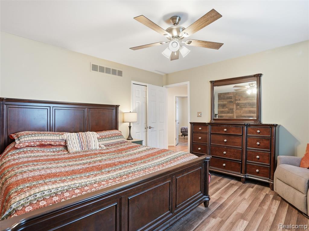 26450 Beamer Street, Harrison Township, MI — Photo 18