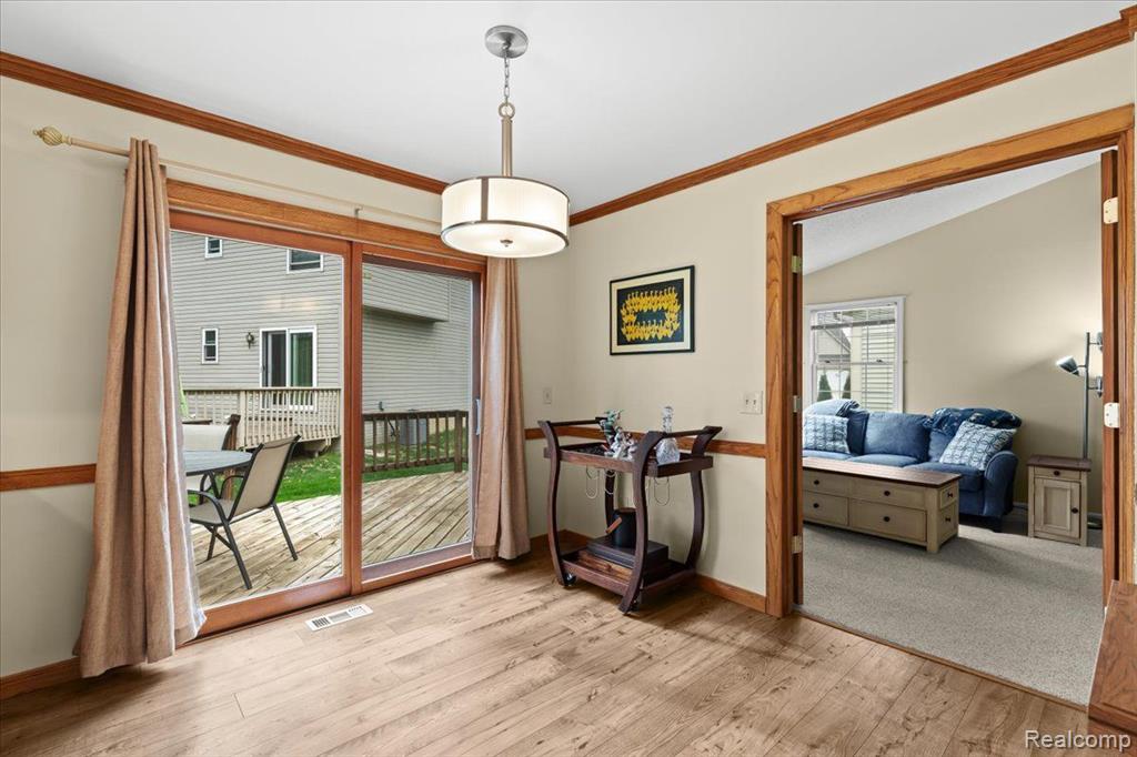 514 MILL POND Drive, Fenton, MI 48430 — Photo 15