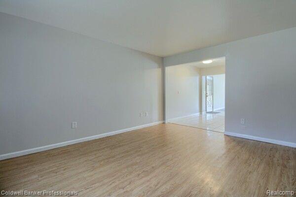 4127 RANDOLPH Street, Wayne, MI 48184 — Photo 7