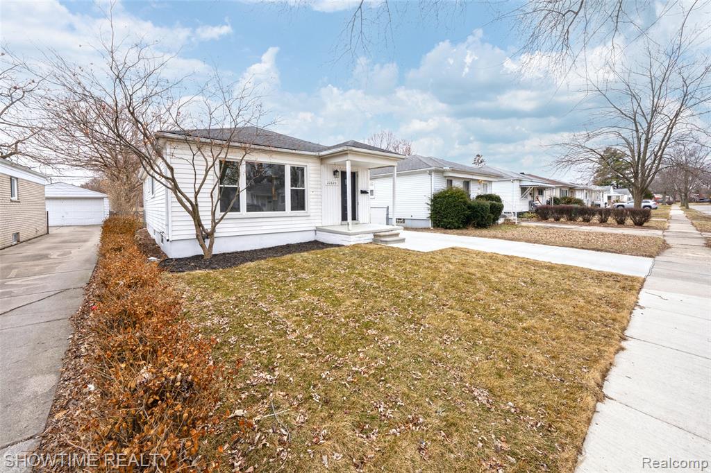 22620 Raven Avenue, Eastpointe, MI 48021 — Photo 3