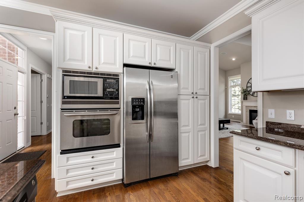 758 SEABISCUIT Drive, Troy, MI 48084 — Photo 13