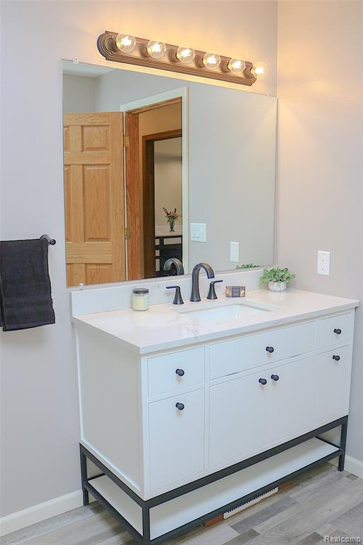 2821 3rd Avenue W, Gladstone, MI 49837 — Photo 41