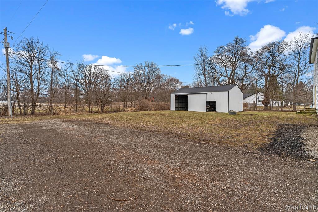 2010 W Willard Road, Clio, MI 48420 — Photo 40