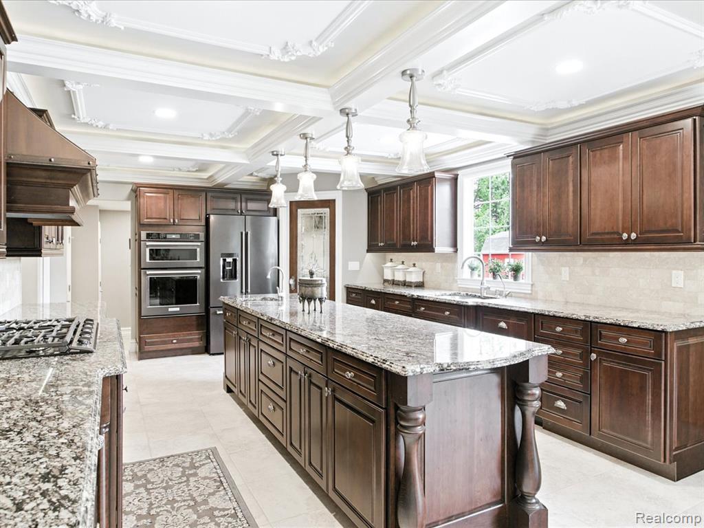 5162 Gratiot Avenue, St. Clair, MI 48079 — Photo 11