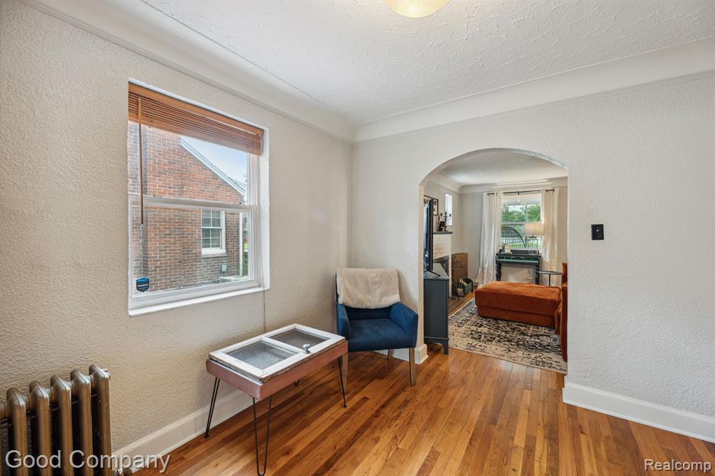 964 W LEWISTON Avenue, Ferndale, MI 48220 — Photo 17