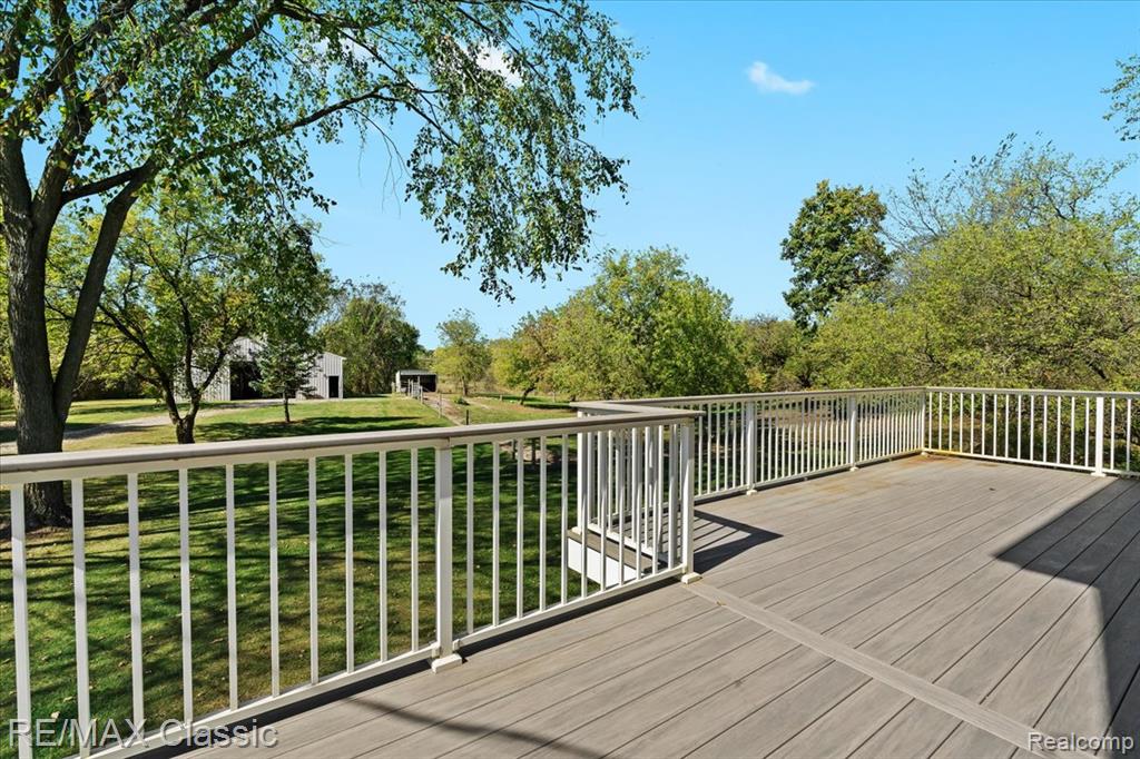 10979 Milford Road, Holly, MI 48442 — Photo 28